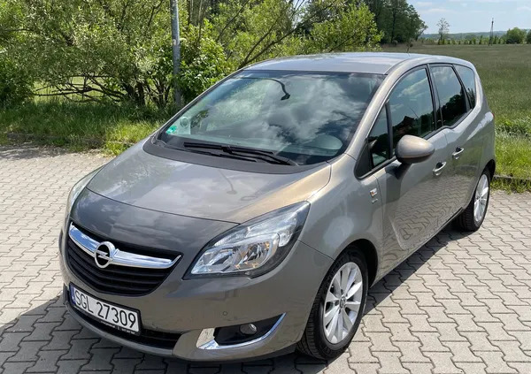 samochody osobowe Opel Meriva cena 42900 przebieg: 77800, rok produkcji 2016 z Szczecin